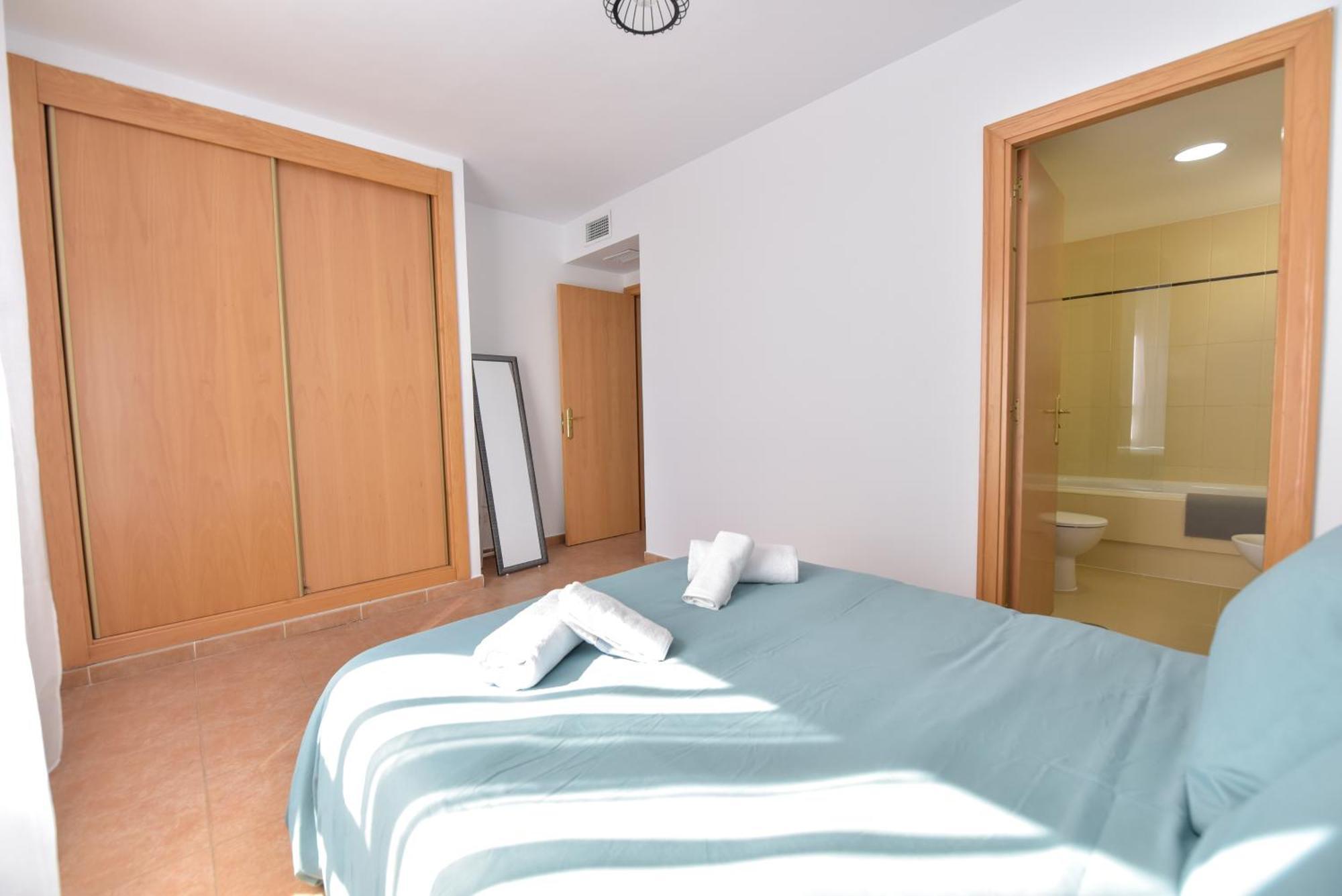 New Premium Apartment - Free Parking & Pools La Algaba Kültér fotó