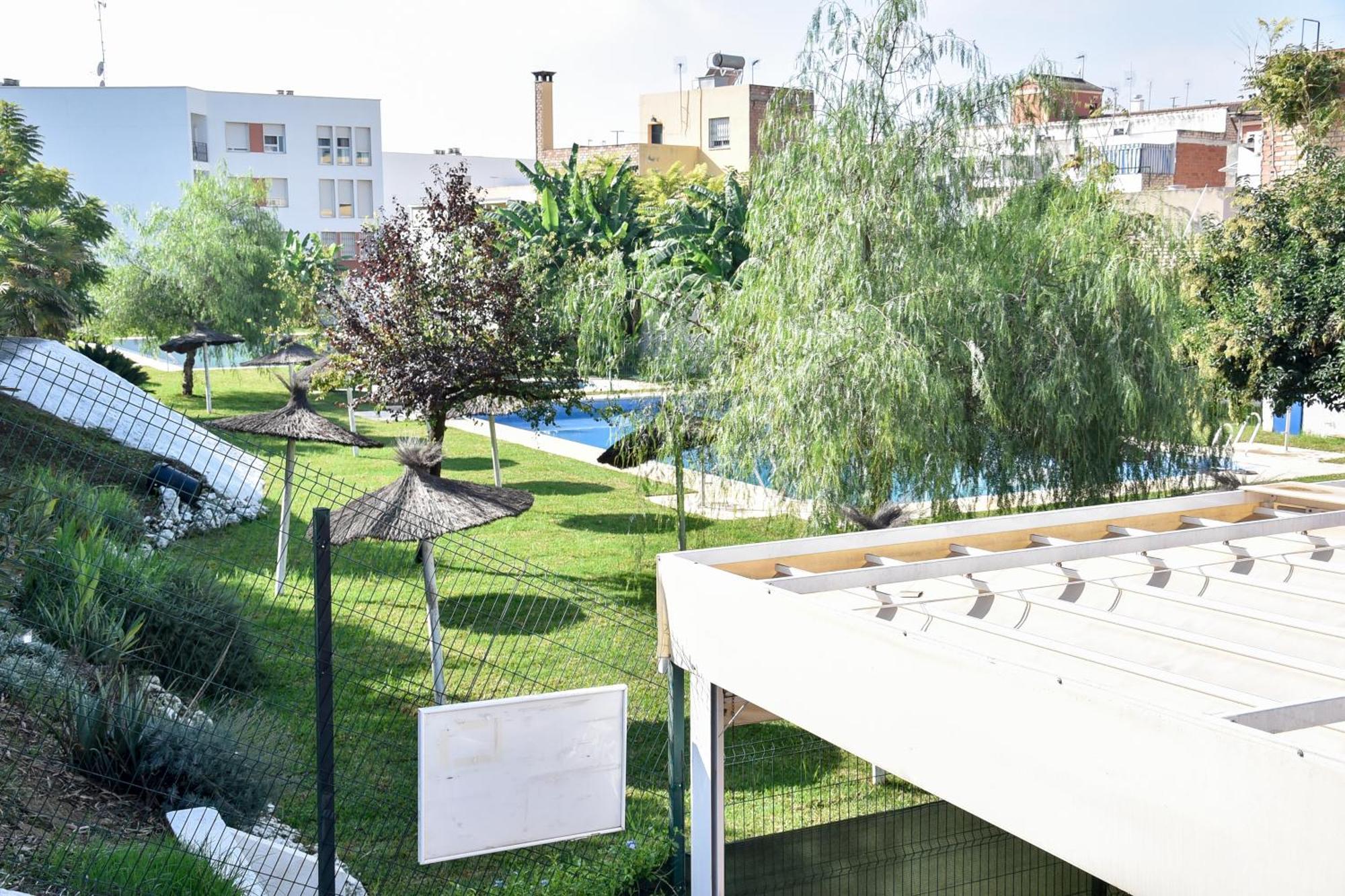 New Premium Apartment - Free Parking & Pools La Algaba Kültér fotó